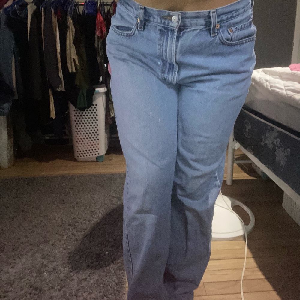 Light wash straight leg jeans